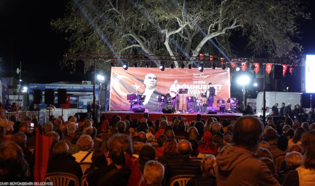 İzmir Büyükşehir’in “Cumhuriyet Her Yerde” etkinlikleri, konserler, yürüyüşler ve çocuk