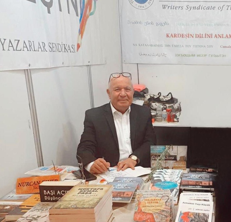 Hasan Girgin yazar fotoğrafı