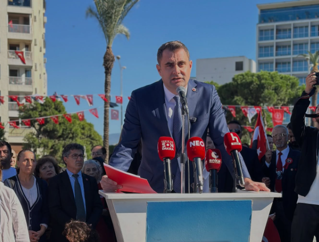 CHP İzmir İl Başkanı Çağatay Güç, 29 Ekim Cumhuriyet Bayramı’nda