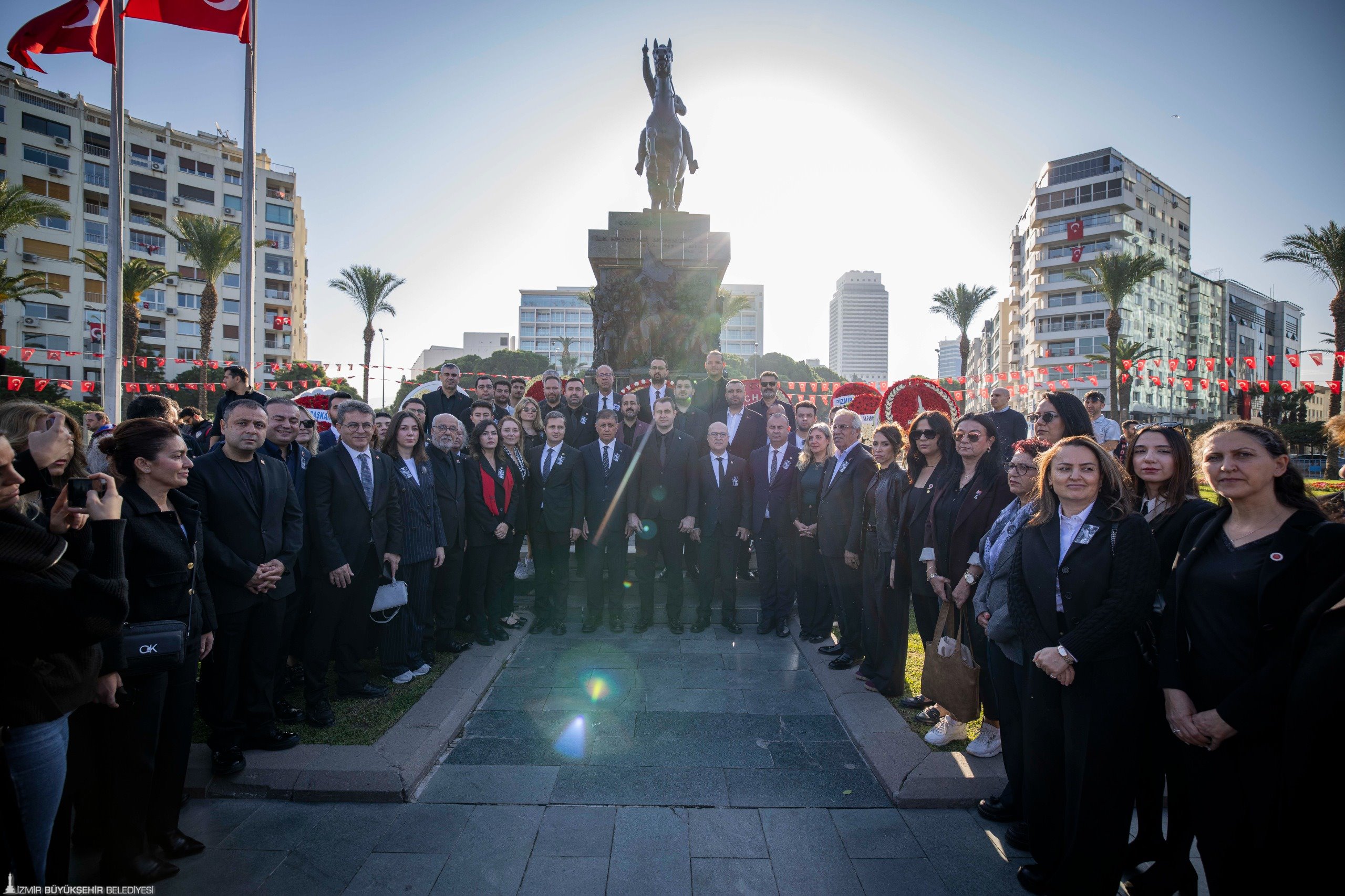 CHP İzmir İl Örgütü, Ulu Önder Mustafa Kemal Atatürk’ün sonsuzluğa