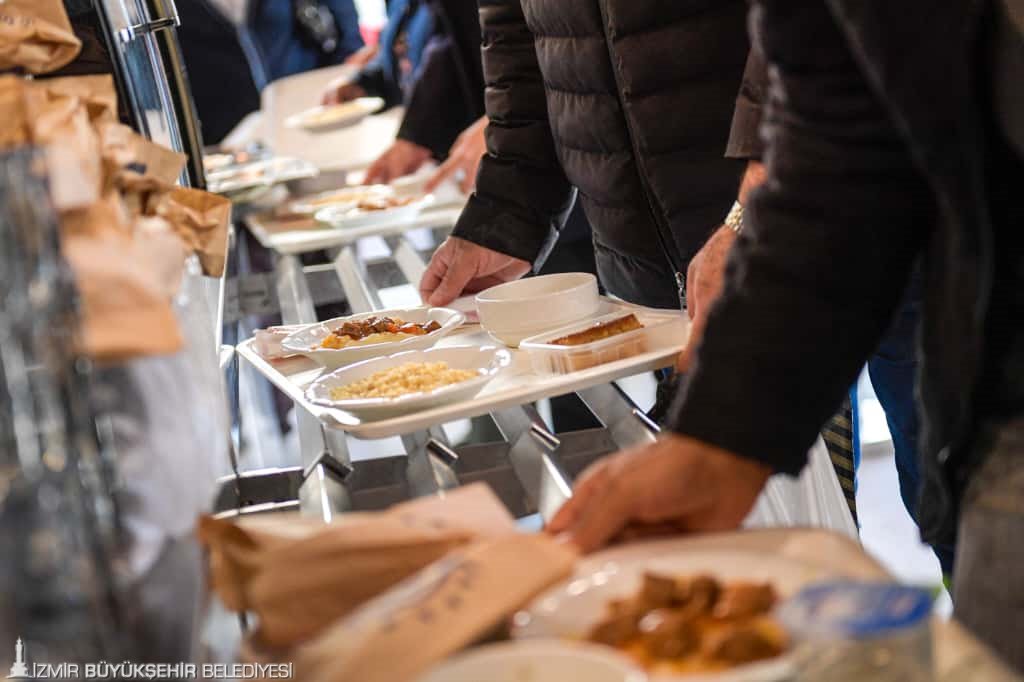 İzmir Büyükşehir Belediyesi, 10 Kasım Atatürk’ü Anma Günü nedeniyle Kent