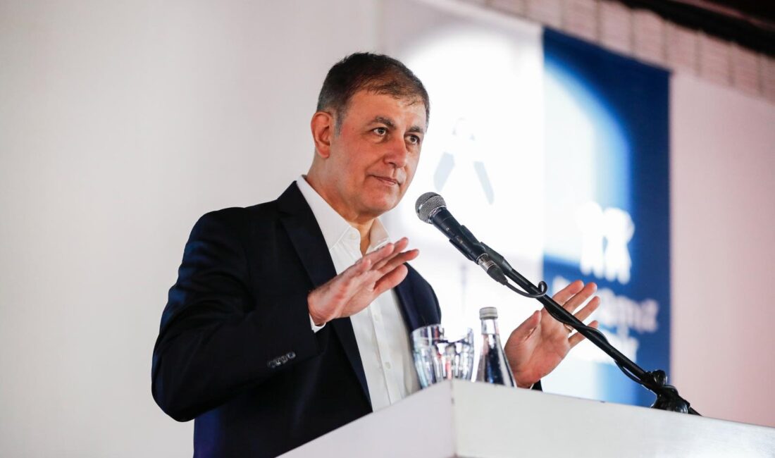 Başkan Tugay’dan TCDD’ye İZBAN çıkışı: “Ray kirasını kaldırın, 90 dakika