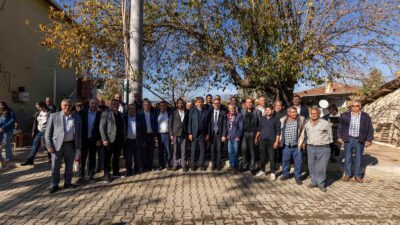 İzmir Büyükşehir Belediye Başkanı Dr. Cemil Tugay Beydağ’daki köyleri ziyaret