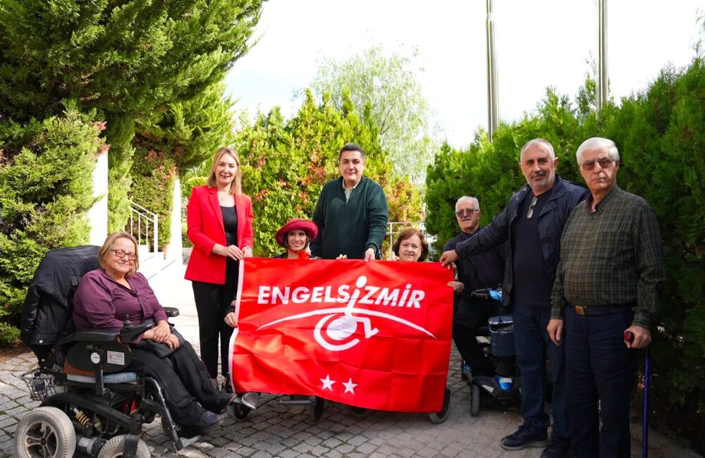 Çeşme Belediyesi Alaçatı Ek Hizmet Binası, İzmir Büyükşehir Belediyesi Sosyal