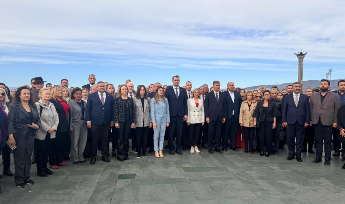 Cumhuriyet Halk Partisi İzmir İl Başkanlığı, 24 Kasım Öğretmenler Günü’nde