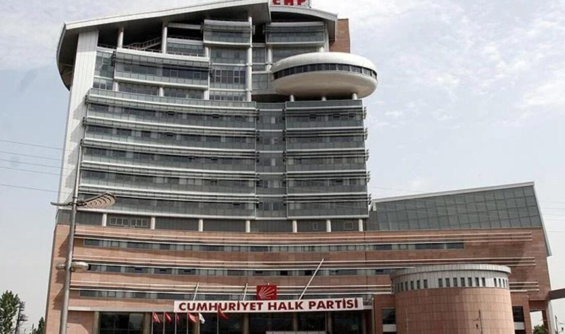 Cumhuriyet’ten Sarp Sağkal’ın haberi şöyle; 39. Olağan Kurultayı’nı kasım sonunda