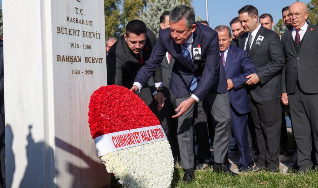 Cumhuriyet Halk Partisi Genel Başkanı Özgür Özel, CHP'nin 3. Genel