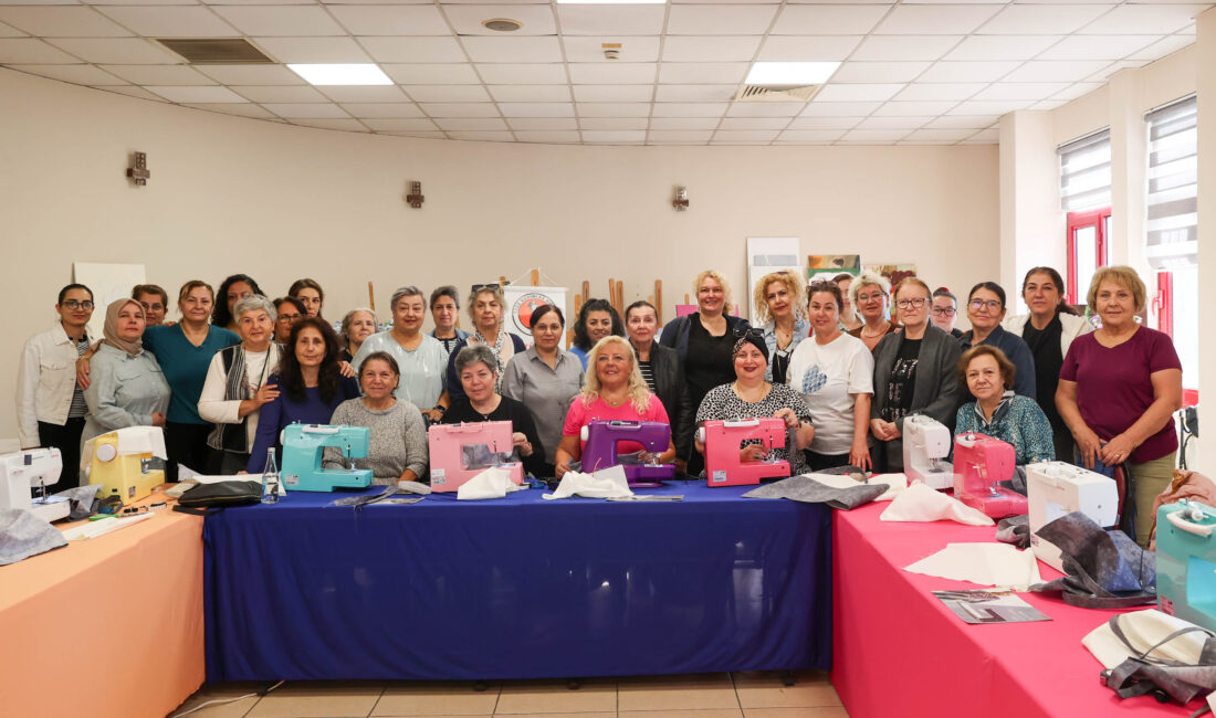 Bucalı kadınların emeği öğrencilere burs oldu