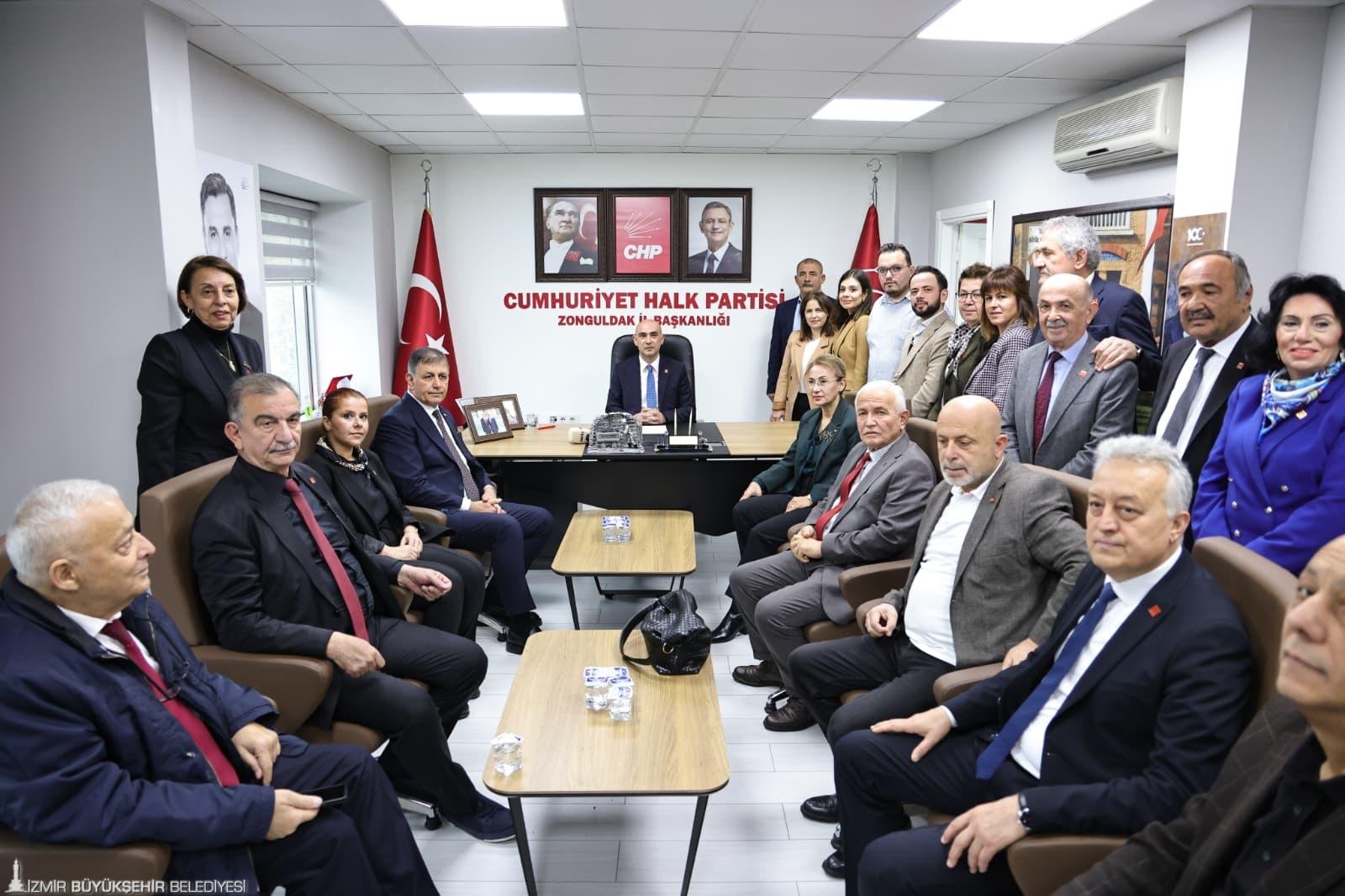 “Sağlık alanında yerel yönetimlere daha çok yetki verilmeli