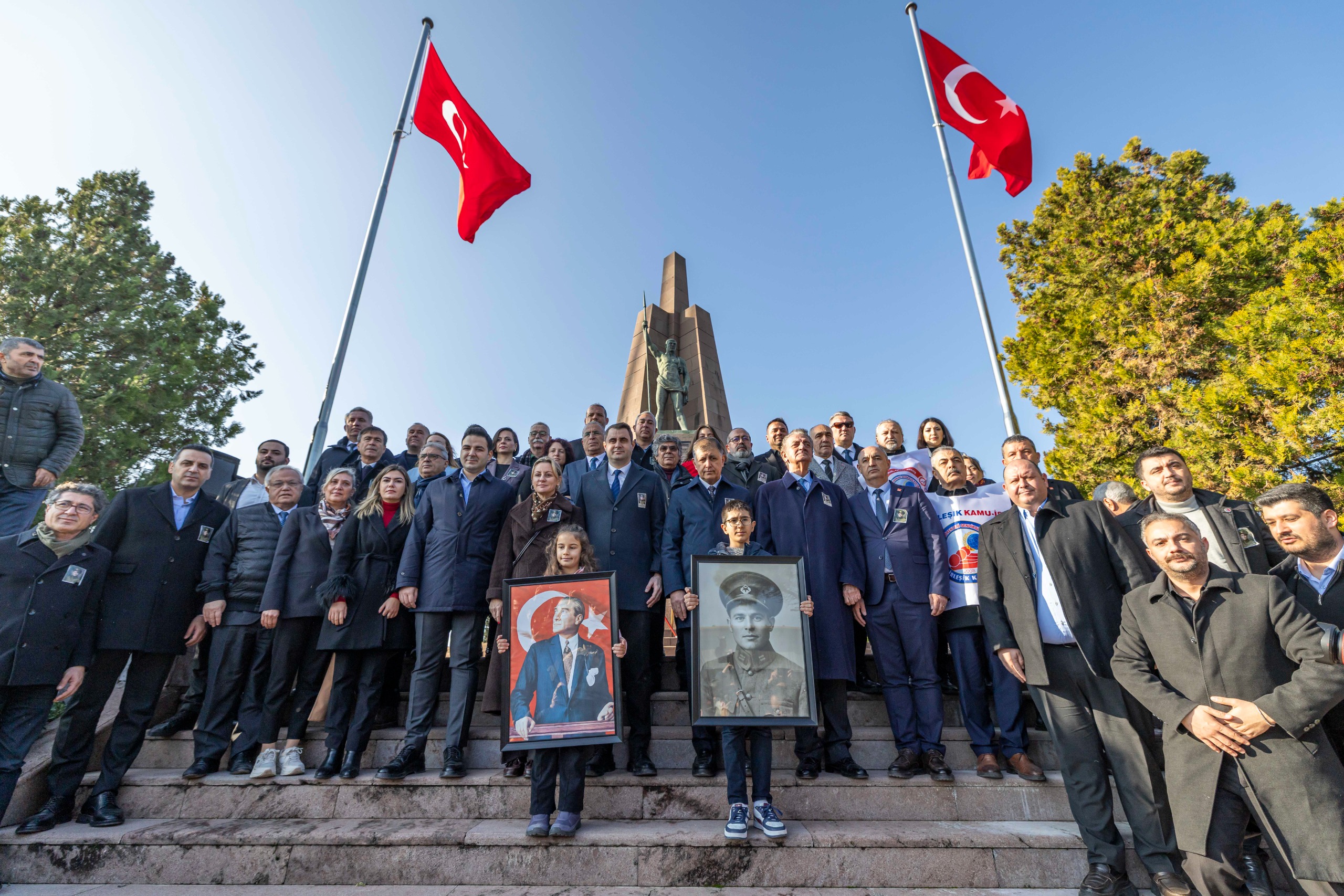 Türkiye Cumhuriyeti’nin ilk devrim şehitleri Asteğmen Kubilay ve silah arkadaşları,