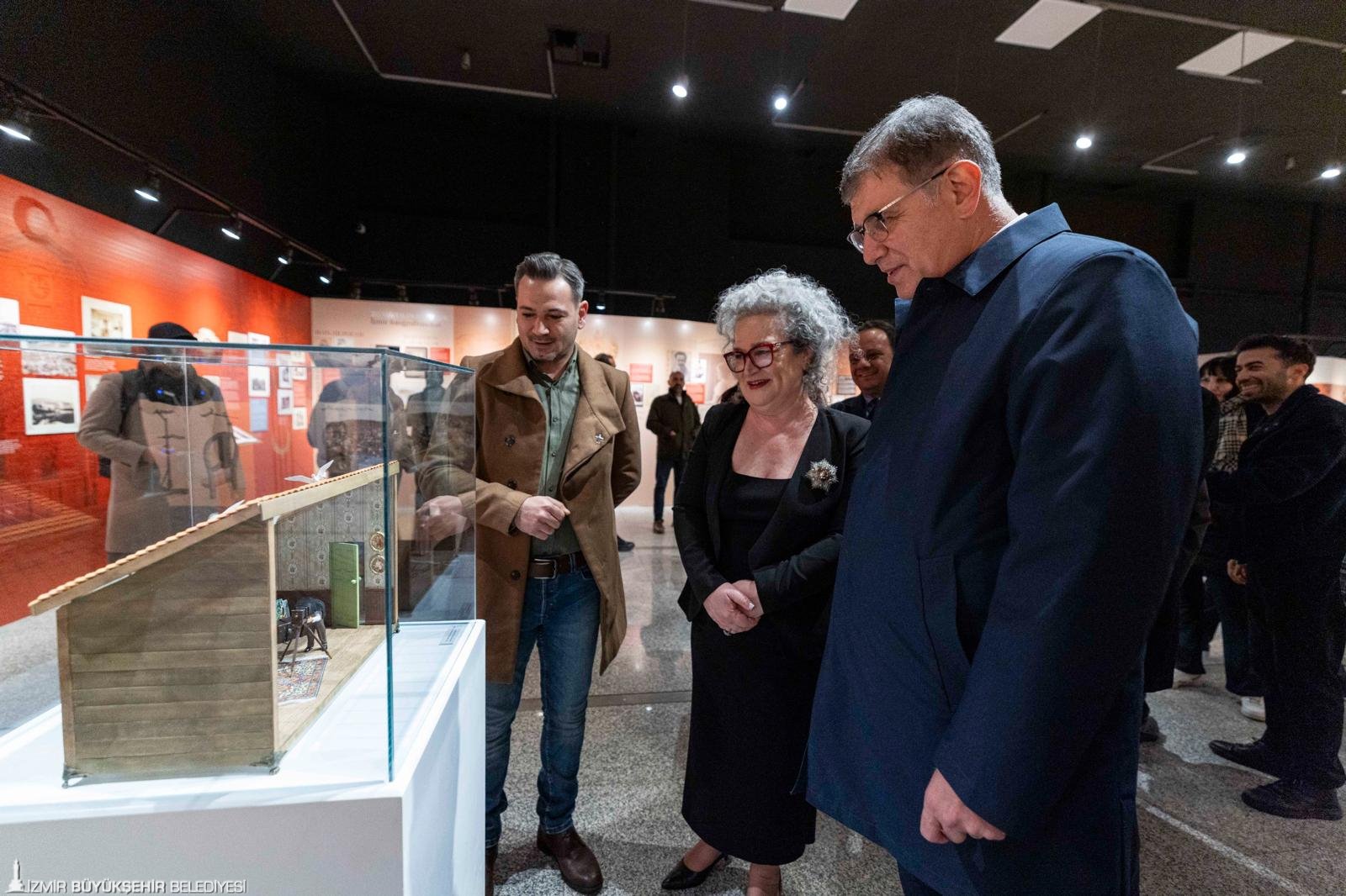 İzmir Büyükşehir Belediye Başkanı Dr. Cemil Tugay, Ahmet Piriştina Kent