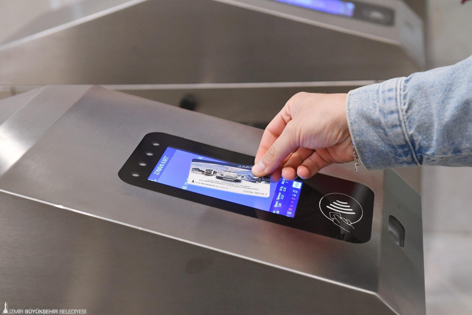 İzmir ulaşımına yılbaşı düzenlemesi
