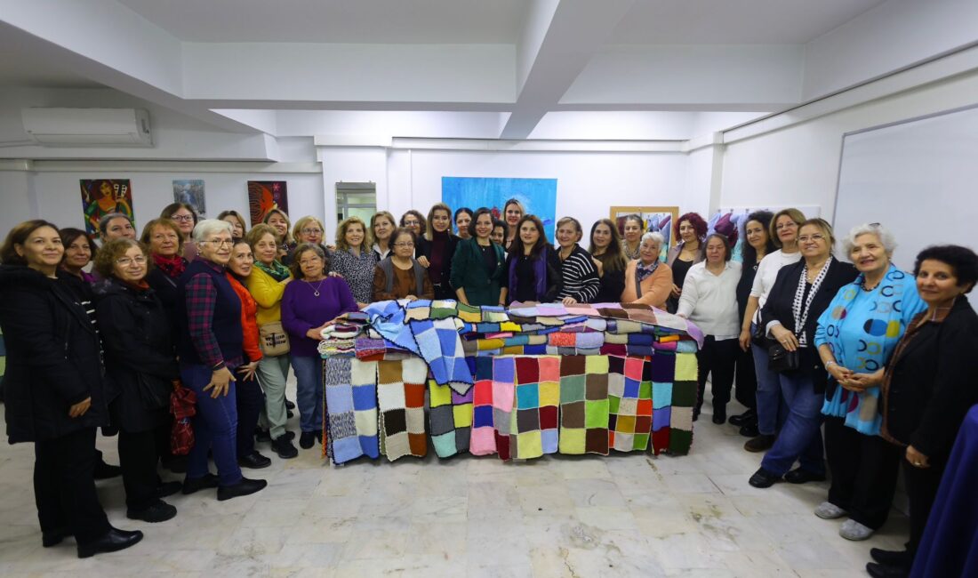 Karabağlar Belediyesi Nokta İleri Yaş Alma Merkezi’nde, Atatürk Lisesi Bilinçli