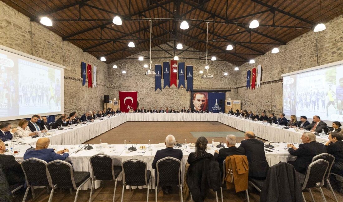 HABER/Sait TEMUR İzmir Ekonomik Kalkınma Koordinasyon Kurulu toplantısında ele alınan