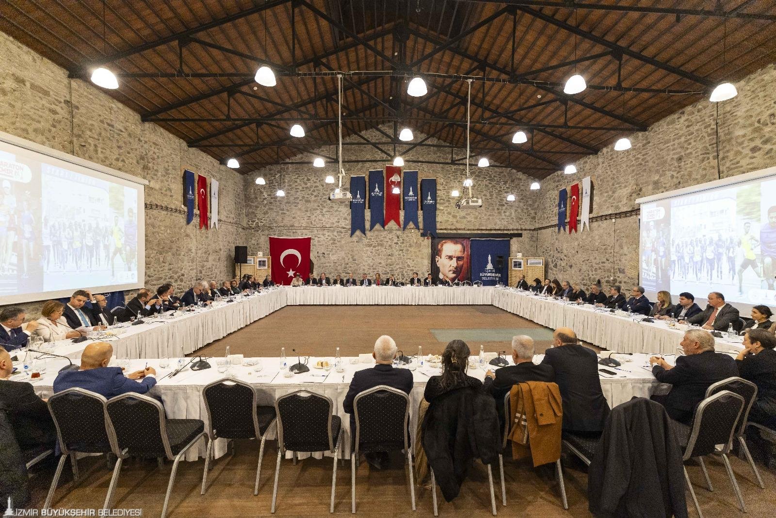 HABER/Sait TEMUR İzmir Ekonomik Kalkınma Koordinasyon Kurulu toplantısında ele alınan