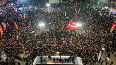 Cumhuriyet Halk Partisi Genel Başkanı Özgür Özel, İstanbul’un Bağcılar ilçesinde