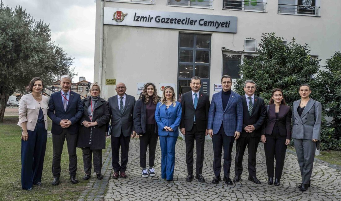 HABER/Sait TEMUR CHP tarafından düzenlenen Ege Yerel Medya Buluşması kapsamında