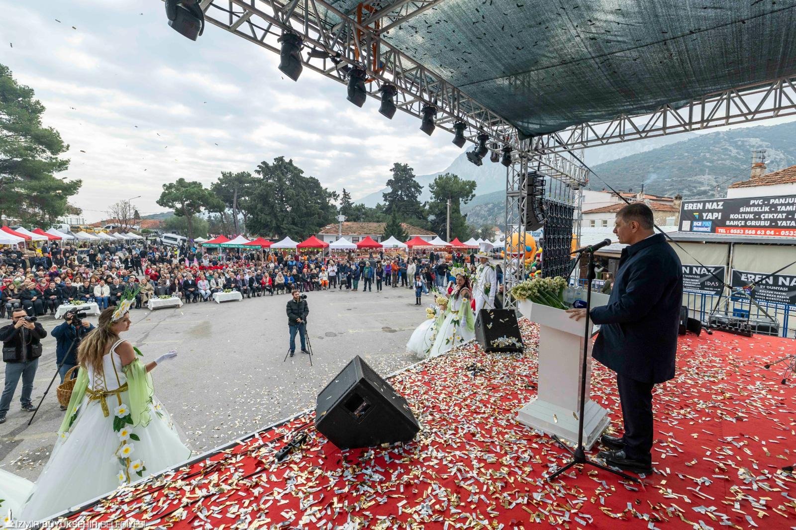 HABER/Sait TEMUR Karaburun’la özdeşleşen ve eşsiz kokusuyla her yıl heyecanla