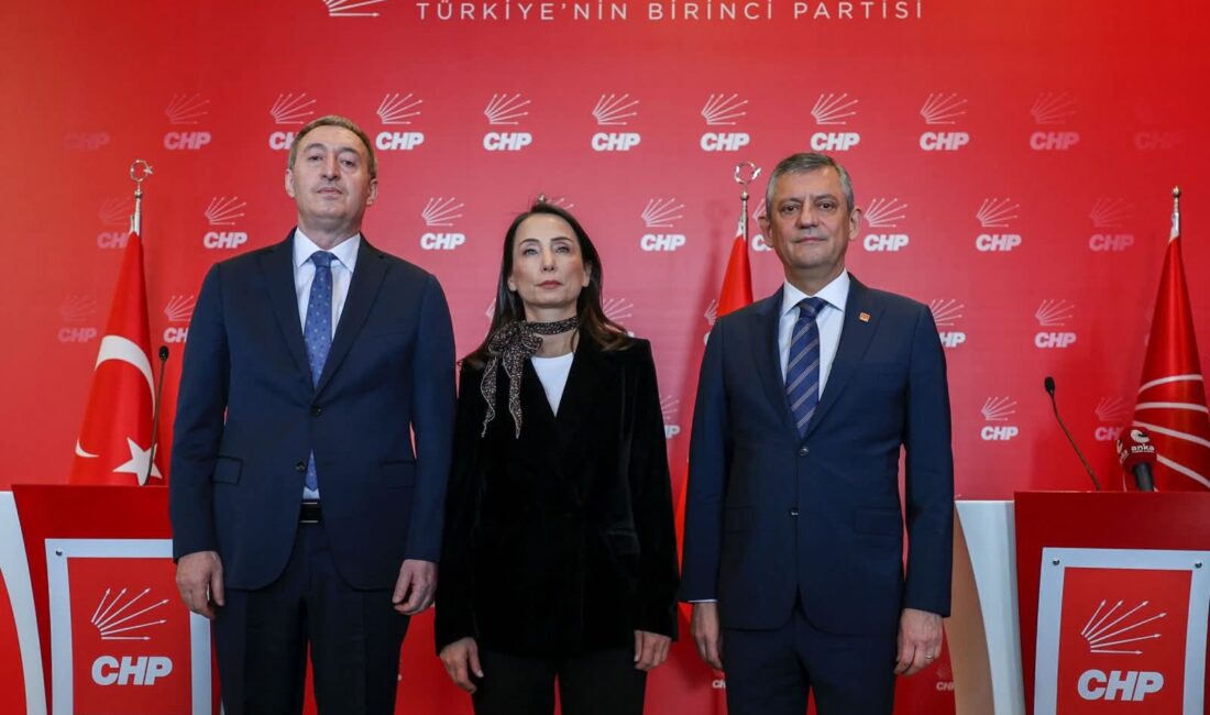 “HİÇBİRİMİZİN SİYASİ GELECEĞİ, TÜRKİYE’NİN VE BÖLGEDEKİ TÜM HALKLARIN GELECEĞİNDEN, BARIŞINDAN