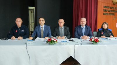 Menemen'in olası afetlere karşı hazır olması için ilçedeki kamu kuruluşları