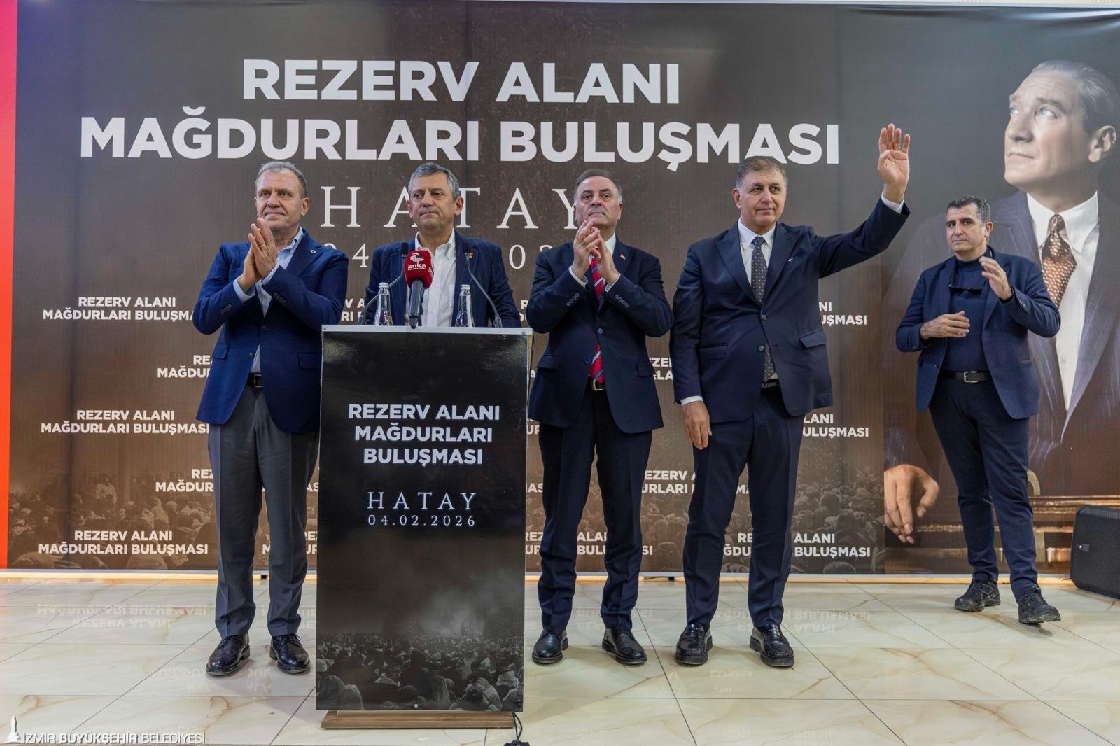 HABER/Sait TEMUR Cumhuriyet Halk Partisi Genel Başkanı Özgür Özel ile