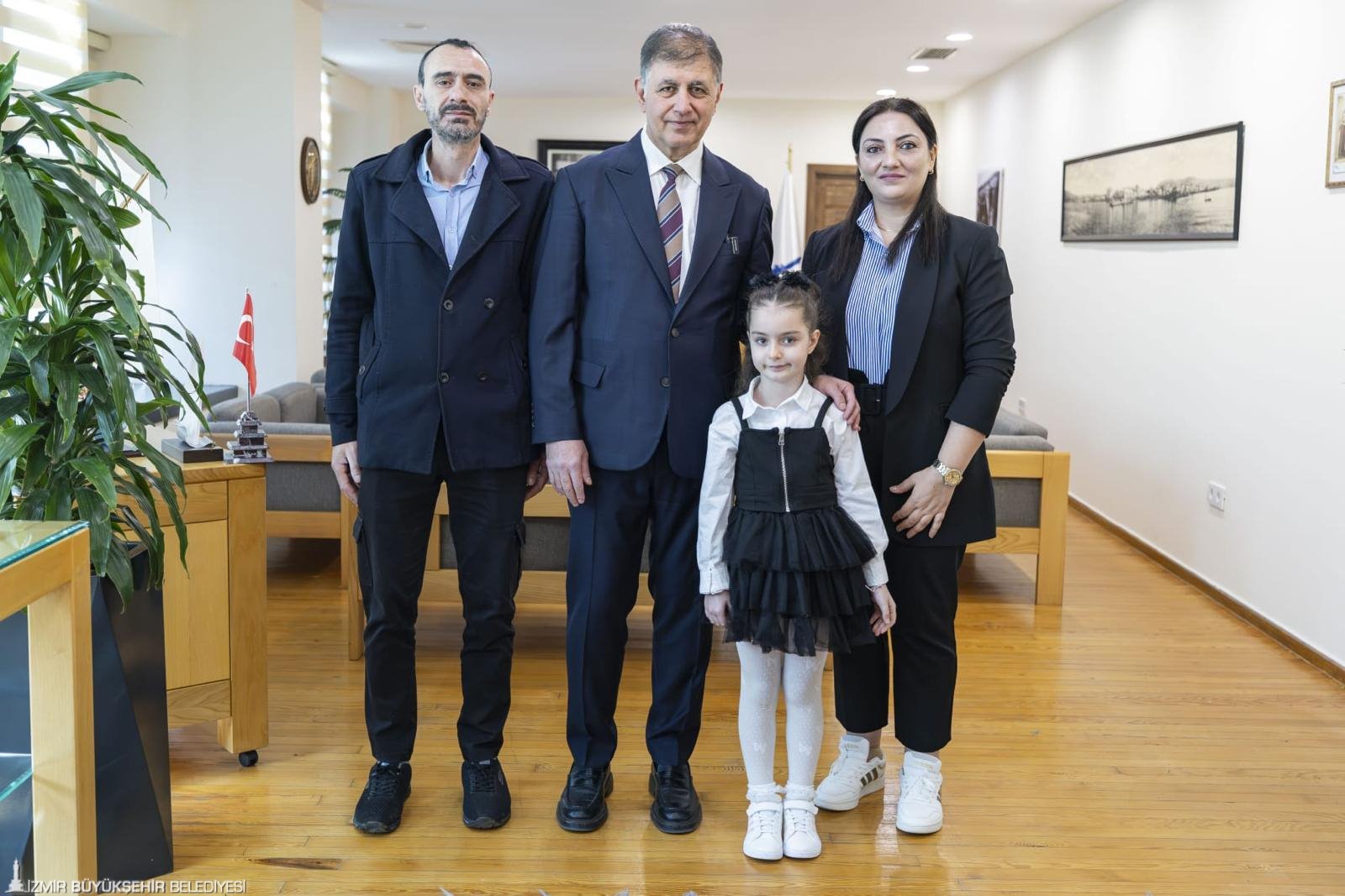 İstiklal Marşı’nın kabulünün 105. yılında, İzmir Büyükşehir Belediye Başkanı Dr.