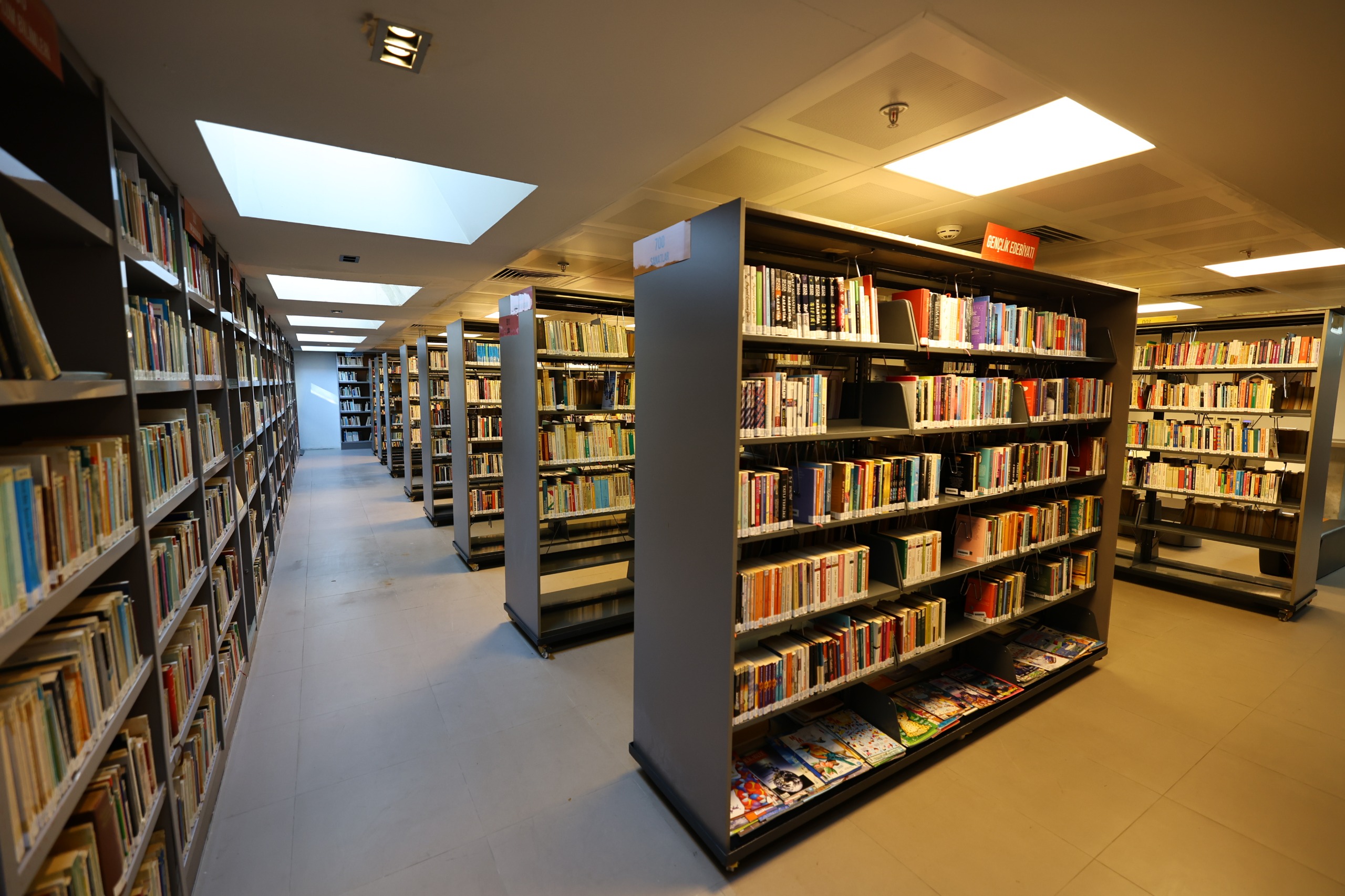 Efes Selçuk’ta 62. Kütüphane Haftası, Prof. Dr. İsmail Aka Kütüphanesi