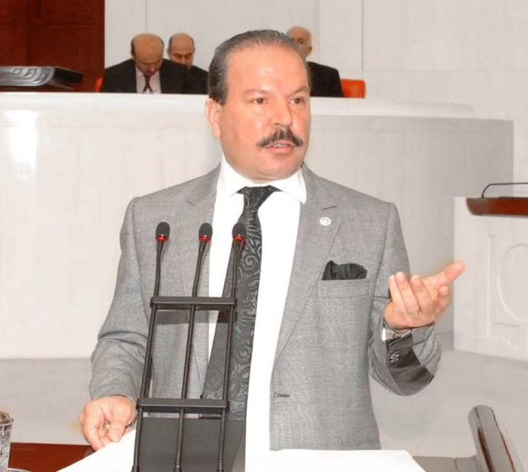 Ergün Aydoğan yazar fotoğrafı