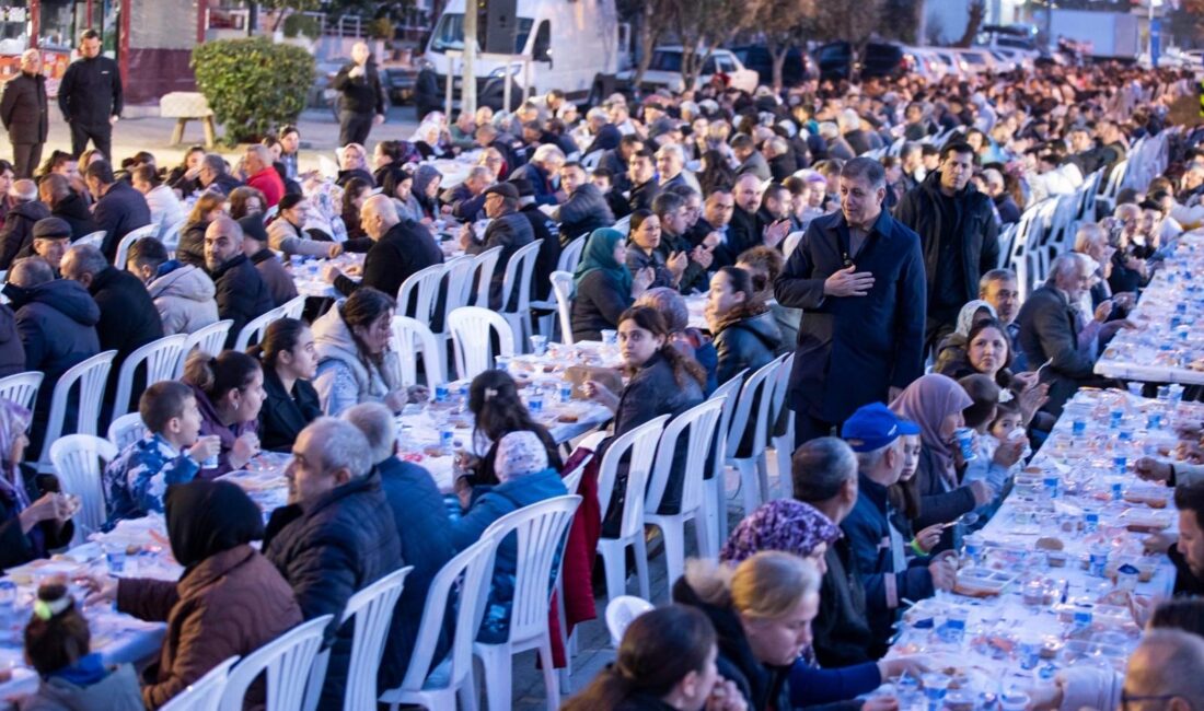 HABER/Sait TEMURİzmir Büyükşehir Belediye Başkanı Dr. Cemil Tugay, Beydağ ilçesinde