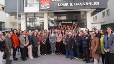 HABER/Sait TEMURCumhuriyet Halk Partisi İzmir İl Kadın Kollarının 8 Mart