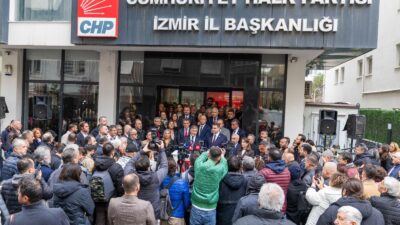 HABER/Sait TEMURİzmir Büyükşehir Belediye Başkanı Dr. Cemil Tugay, Cumhuriyet Halk