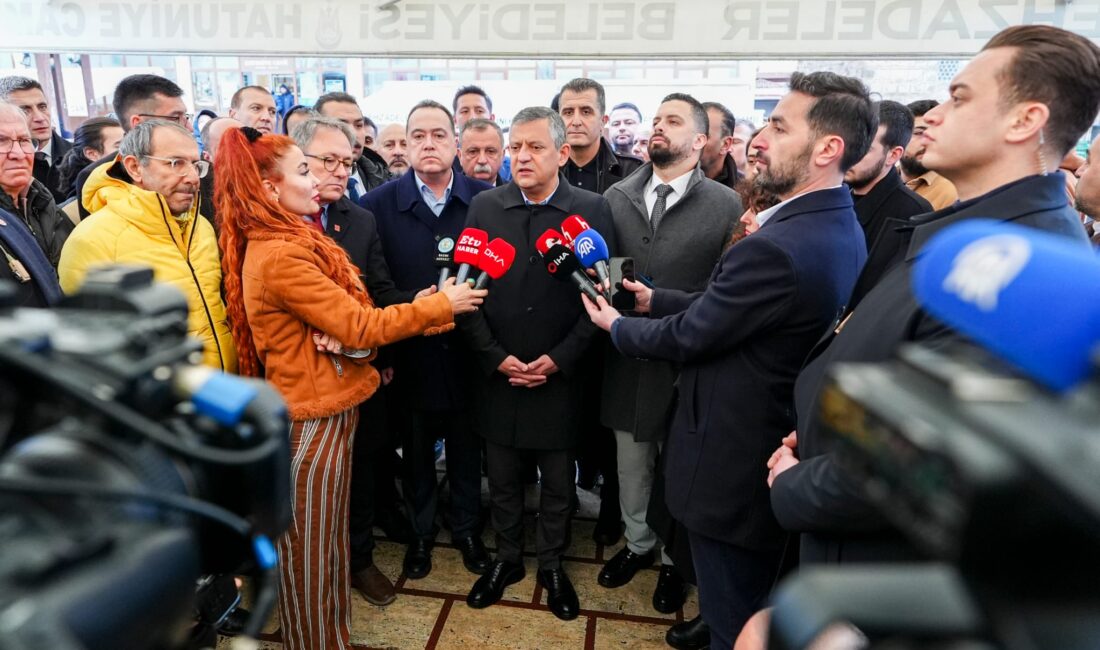 HABER/Sait TEMURCumhuriyet Halk Partisi Genel Başkanı Özgür Özel, Ramazan Bayramı’nın