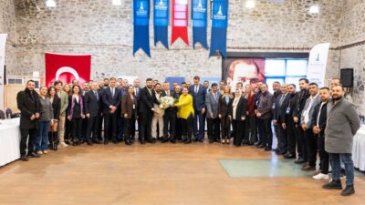 HABER/Sait TEMURİzmir Büyükşehir Belediyesi tarafından kurulan İzmir Roman Yurttaş Meclisi