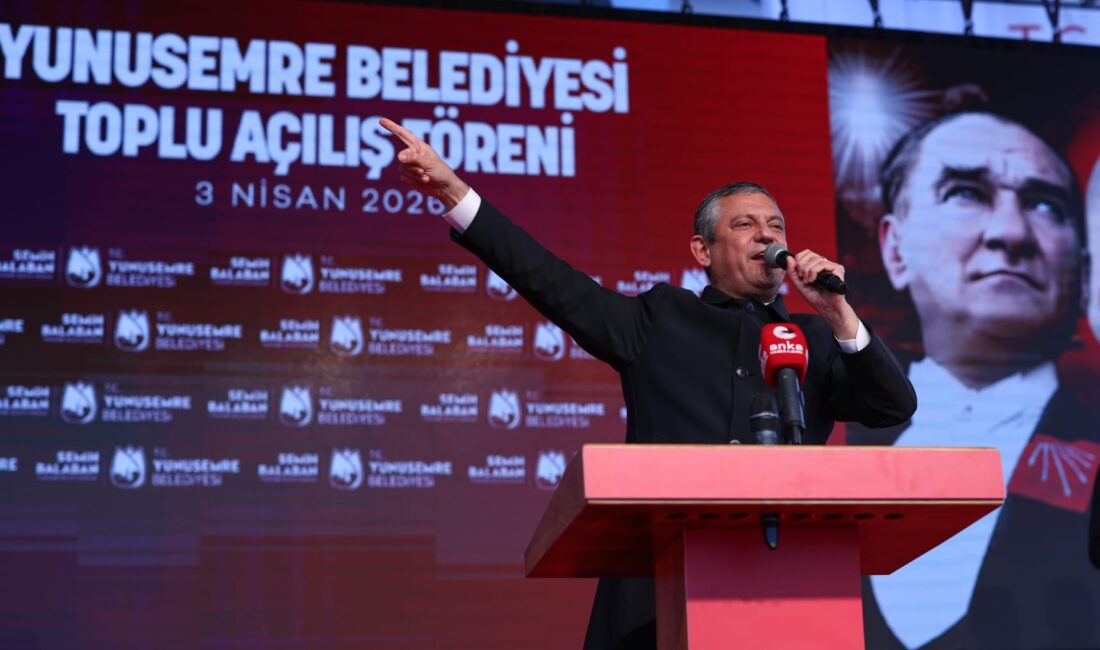 HABER/Sait TEMURCumhuriyet Halk Partisi Genel Başkanı Özgür Özel, Manisa Yunusemre Belediyesi’nin toplu