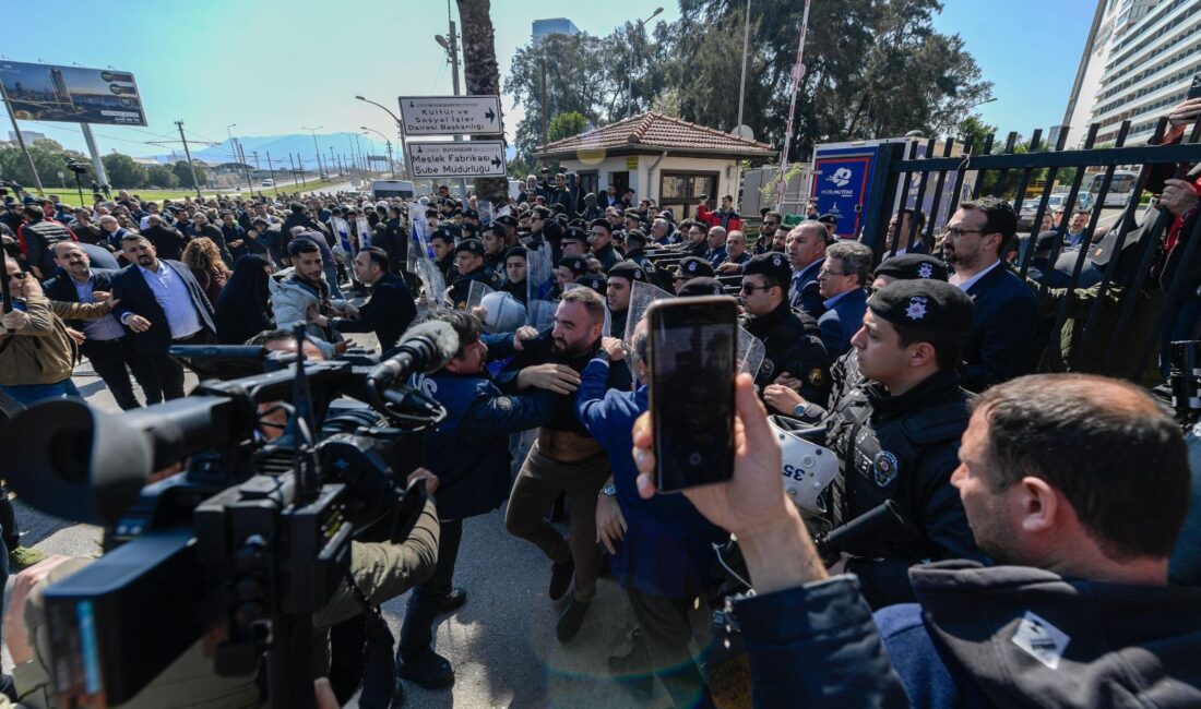 HABER/Sait TEMURMülkiyeti İzmir Büyükşehir Belediyesine ait Meslek Fabrikası sabah karanlığında