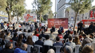 Hattı müdafaa yoktur, sathı müdafaa vardır."
