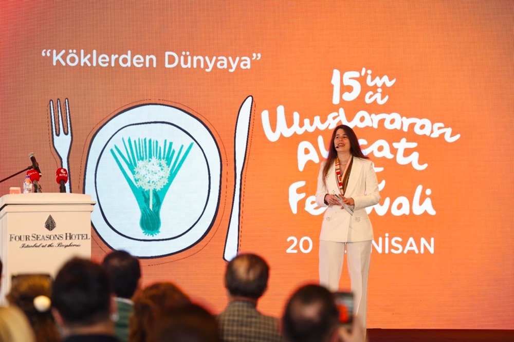 HABER/Sait TEMUR 15. Uluslararası Alaçatı Ot Festivali’nde gastronomi rekabeti ve