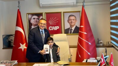 HABER/Sait TEMURCumhuriyet Halk Partisi Konak İlçe Başkanı Serkan Kalmaz koltuğunu