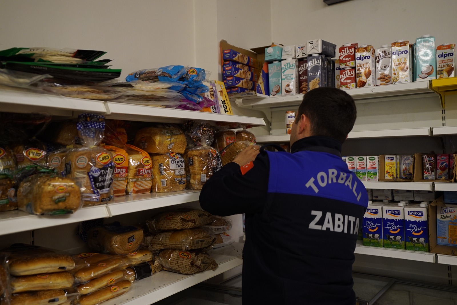Torbalı Belediyesi’nin halk sağlığını korumak amacıyla aldığı karar sonrası yapılan