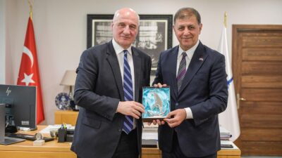 İzmir Büyükşehir Belediye Başkanı Dr. Cemil Tugay, Yunanistan Büyükelçisi Theodoros