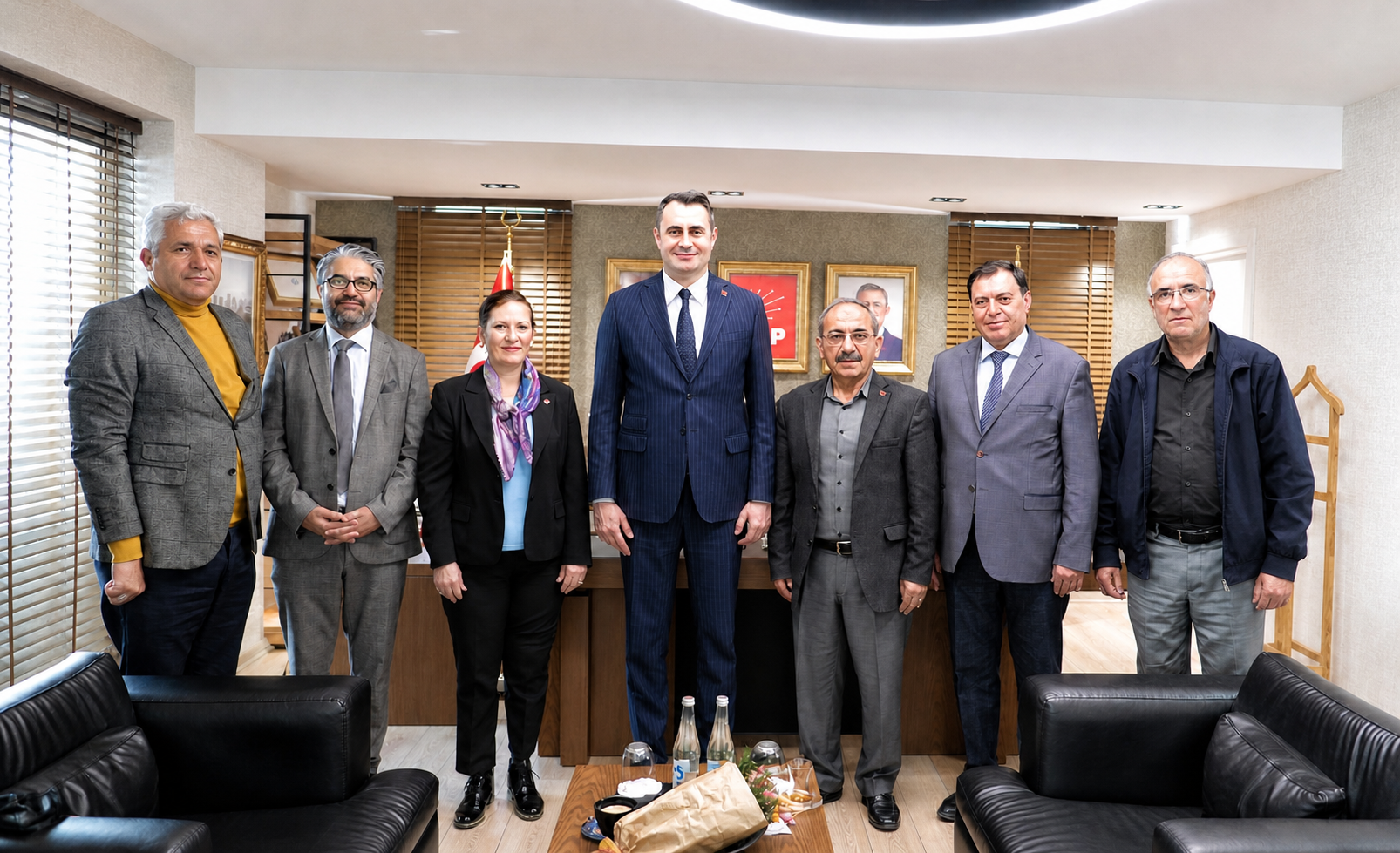 Haber / Aleyna ERARSLAN&nbsp; Azerbaycan Dost Dernekleri Federasyonu yönetimi, İzmir’deki