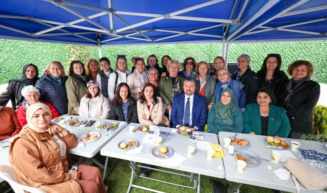 HABER/Sait TEMURBuca Belediye Başkanı Mimar Görkem Duman, Gülşah Durbay Kadın