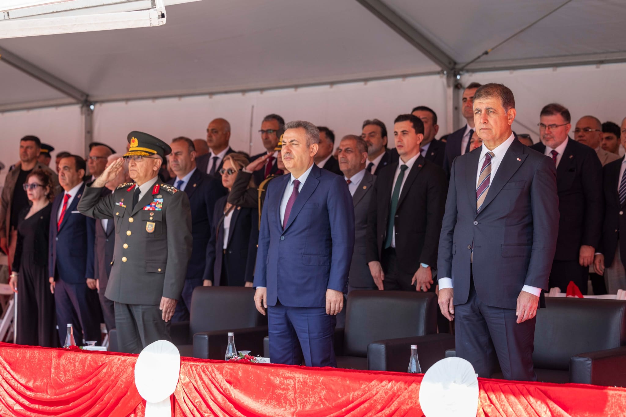 HABER/Sait TEMURİzmir’de 19 Mayıs Atatürk’ü Anma, Gençlik ve Spor Bayramı