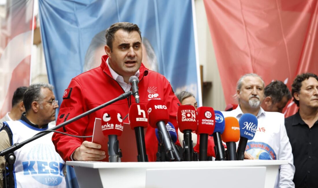 HABER/Sait TEMURCumhuriyet Halk Partisi İzmir İl Başkanı Çağatay Güç il
