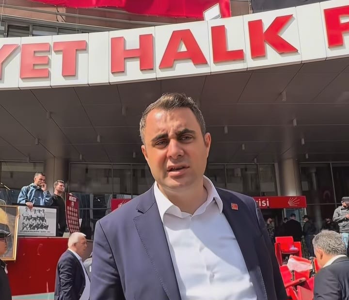 HABER/Sait TEMURCumhuriyet Halk Partisi İzmir İl Başkanı Çağatay Güç parti