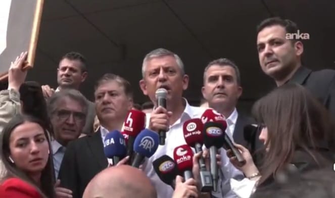 HABER/Sait TEMURCumhuriyet Halk Partisi Genel Başkanı Özgür Özel, partinin genel