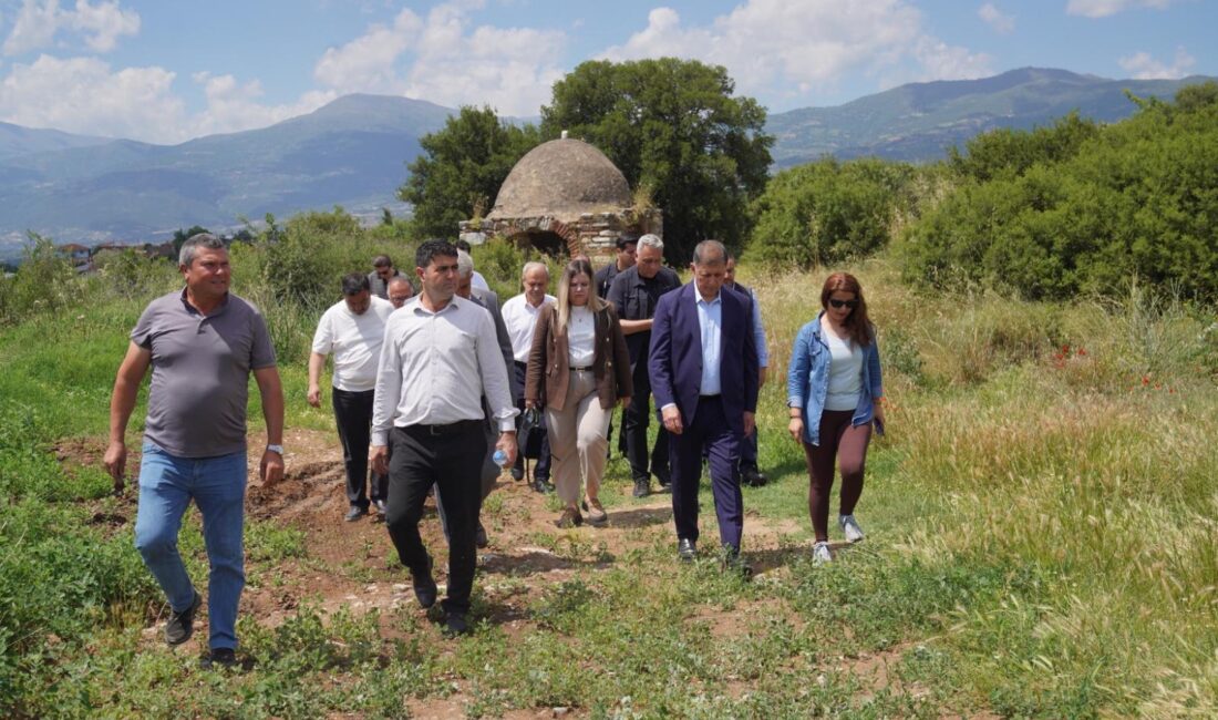 İzmir Büyükşehir Belediye Başkanı Dr. Cemil Tugay, bayramın üçüncü gününde