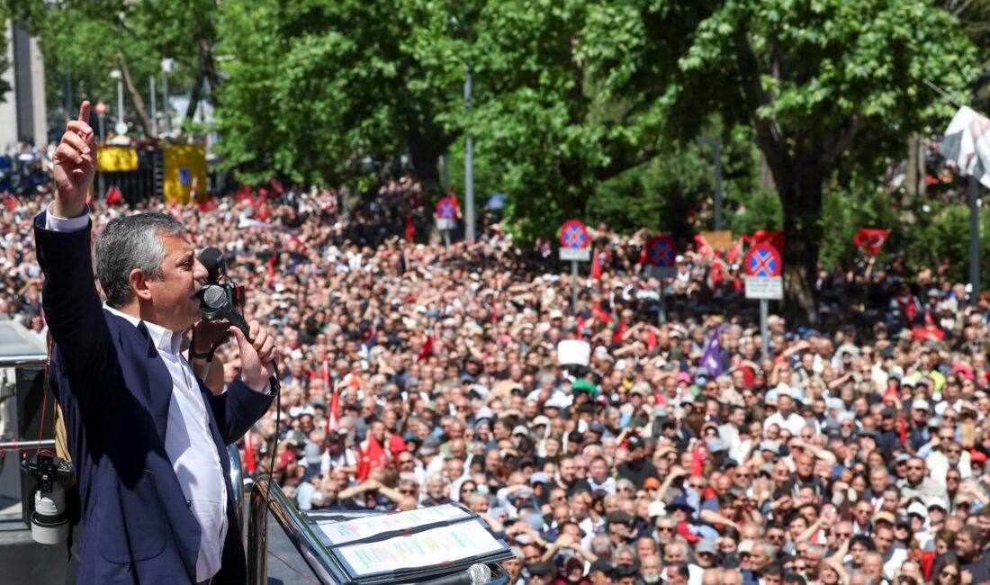 HABER/Sait TEMURCumhuriyet Halk Partisi Lideri Özgür Özel, partisinin Ankara İl