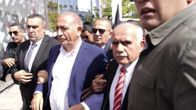 HABER/Sait TEMURCumhuriyet Halk Partisi’nin seçilmiş Genel başkanı Özgür Özel’in Kurultay