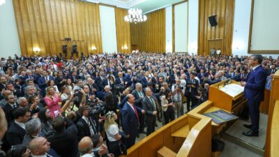 HABER/Sait TEMURCumhuriyet Halk Partisi Lideri Özgür Özel, partisinin TBMM Grup